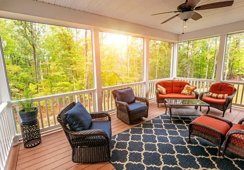 screen in patio with chairs