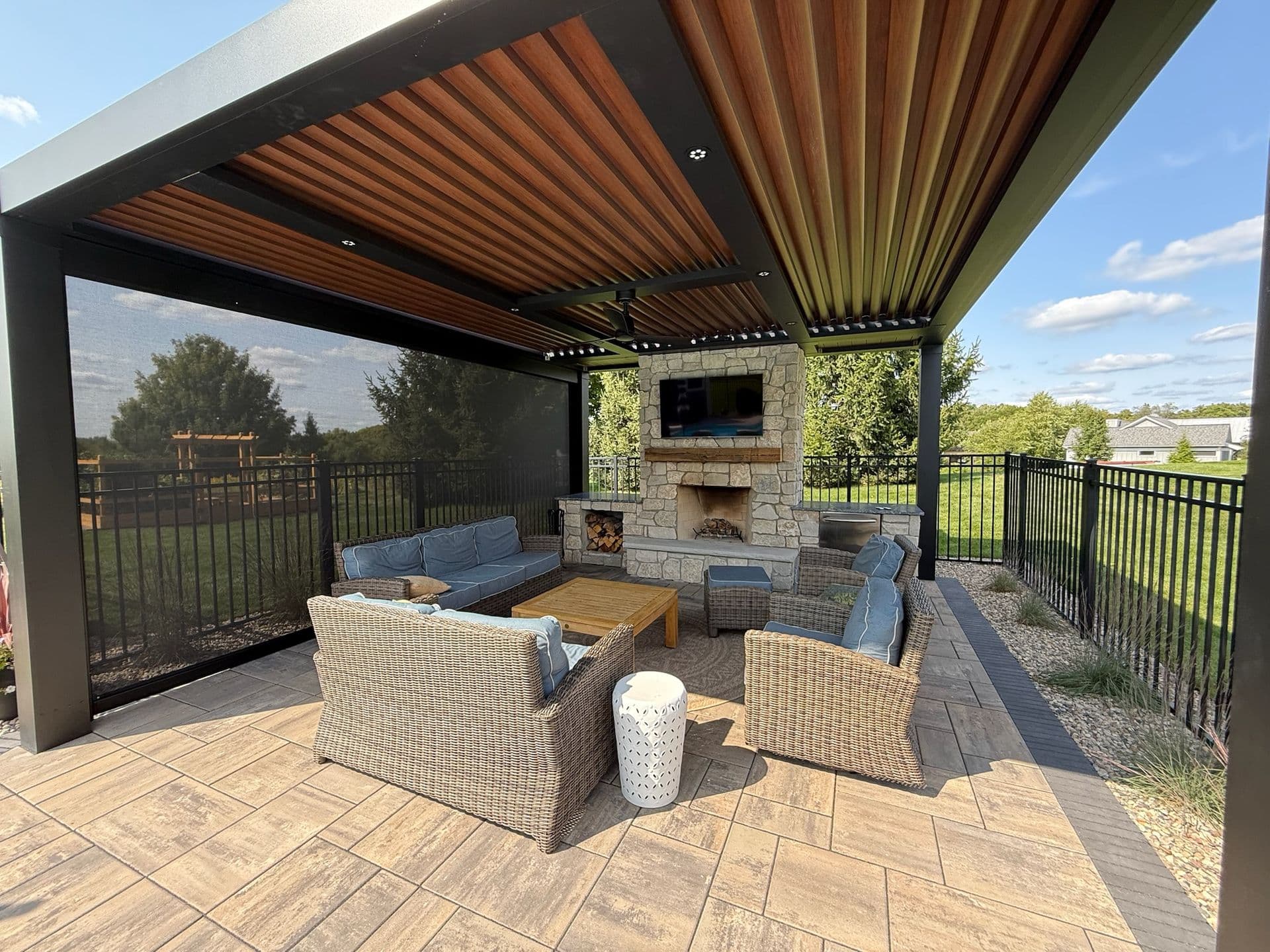 springfiled pergola